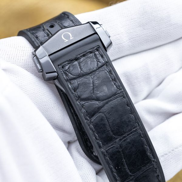 Omega Planet Ocean 215.63.46.22.01.001